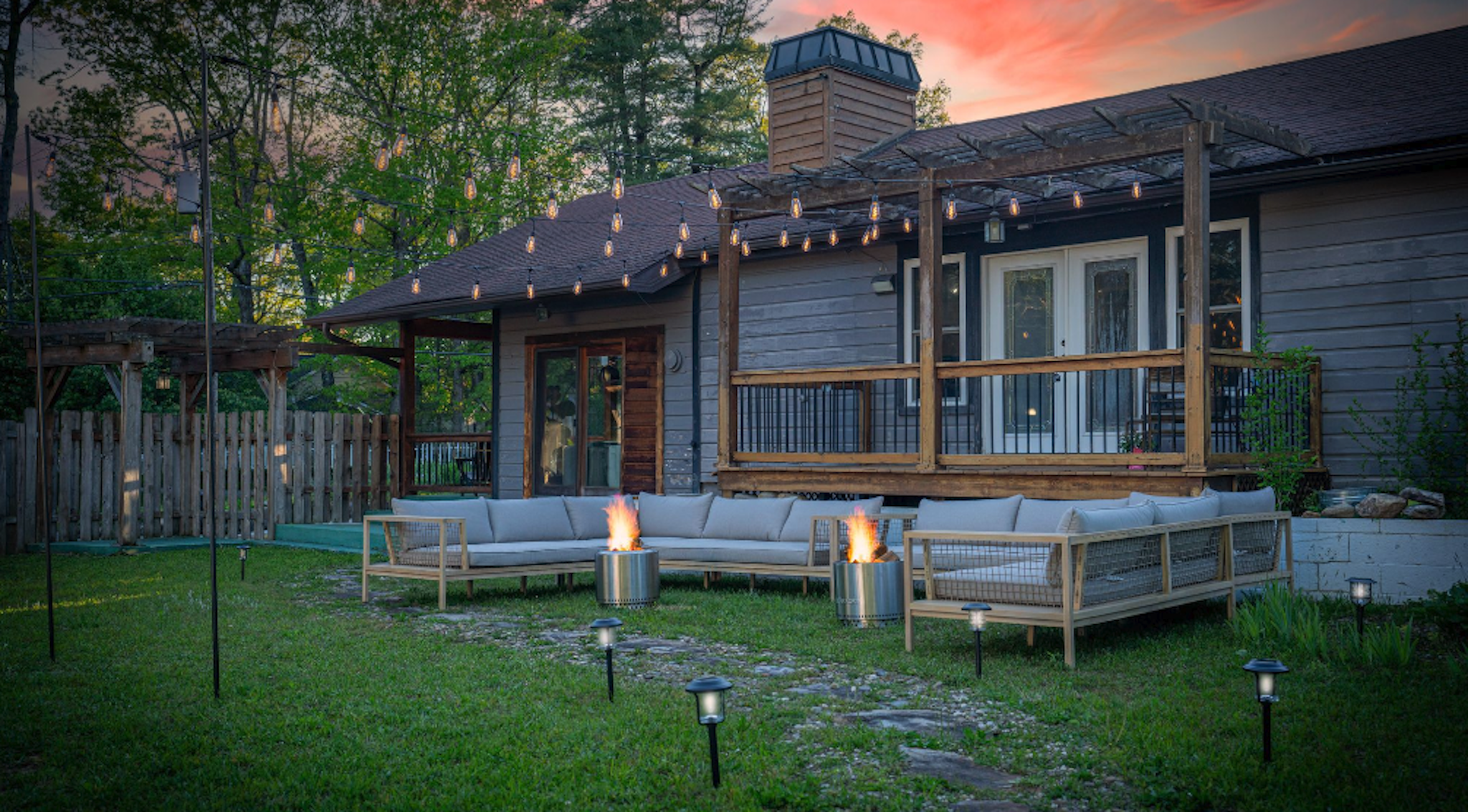 CedarWood Inn 14/17