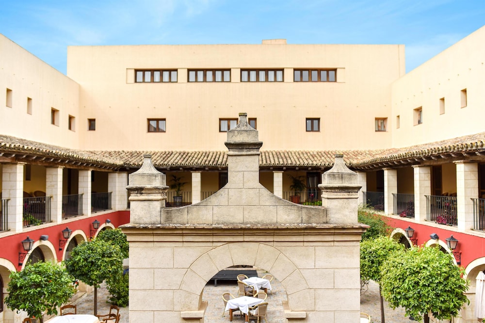 The Place Bodega Real 6/50
