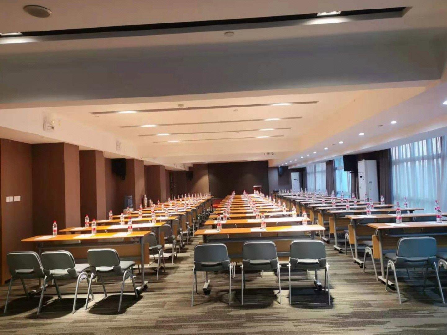 Hampton by Hilton Zhengzhou Jinshui 45/50