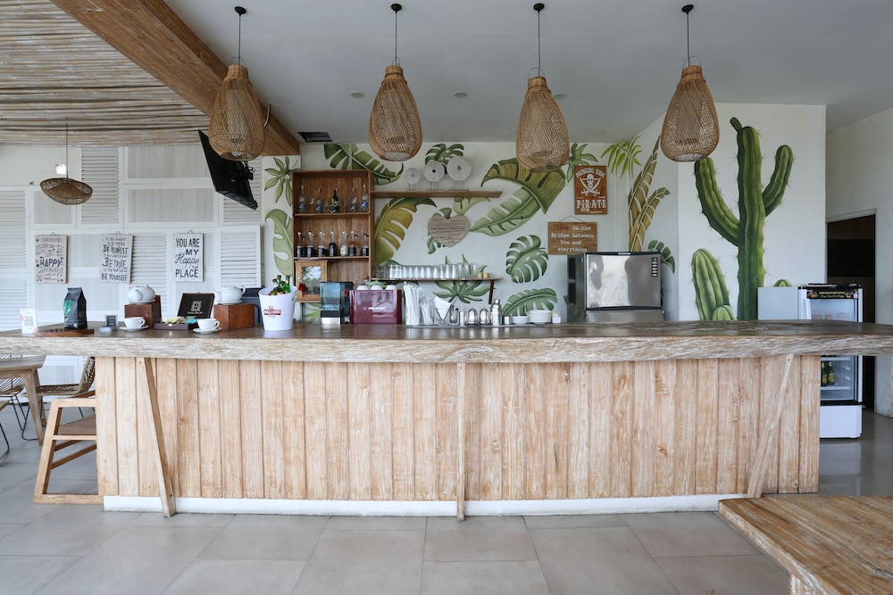 Luminor Hotel Banyuwangi Yos Sudarso 15/70