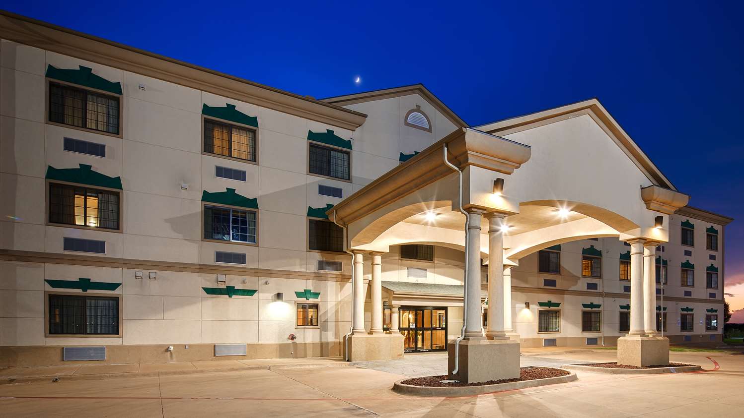 Best Western Henrietta Inn & Suites 3/33