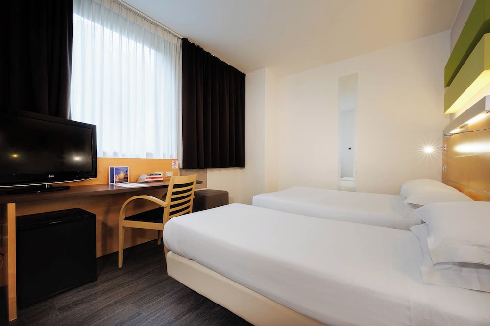 Ih Hotels Milano Gioia 23/55