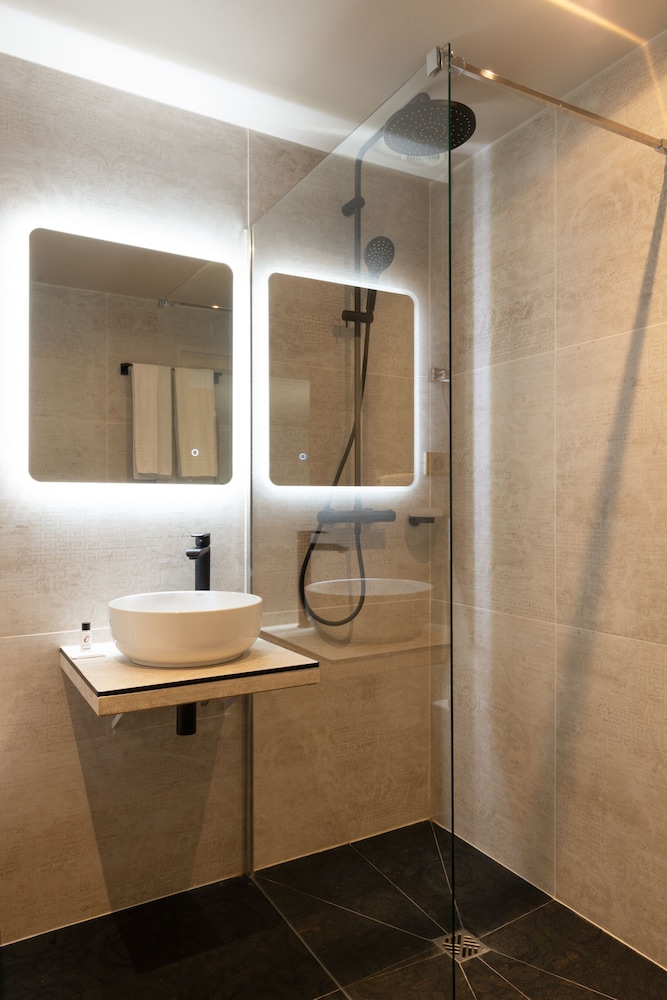 Orleans Parc Hotel 30/73