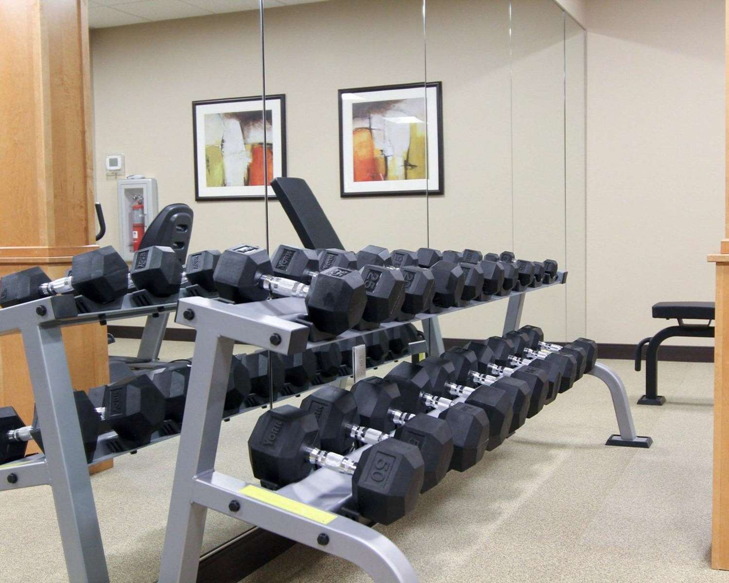 Mainstay Suites Tioga 22/47