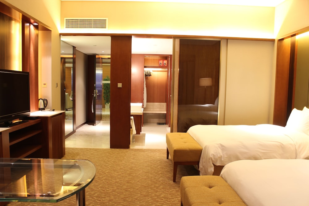 Hilton Nanjing Riverside 18/35
