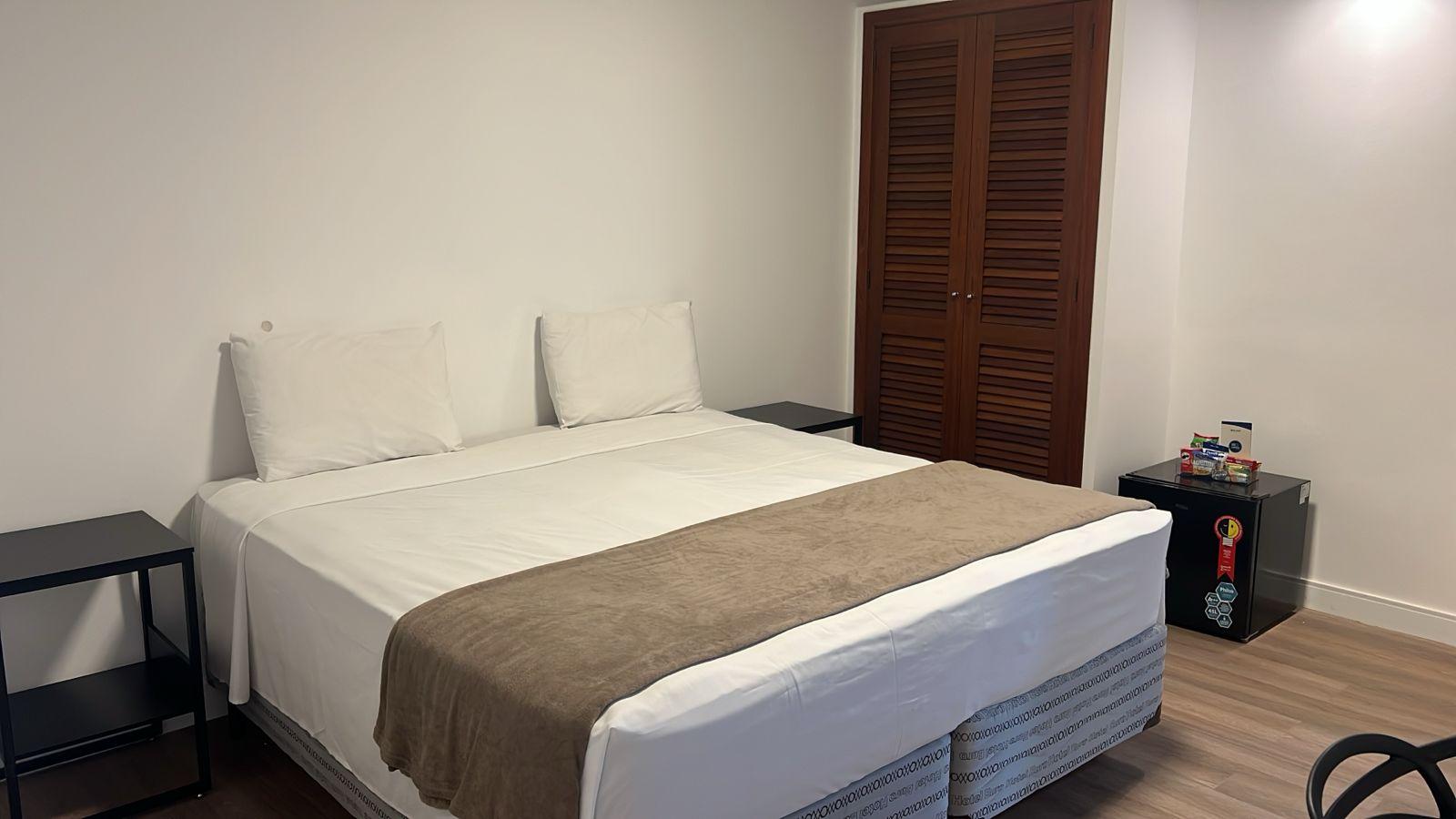 Deluxe, Suite, Double Bed, with View