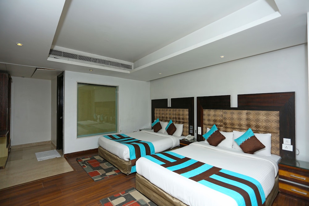 Hotel Uppal International 13/50
