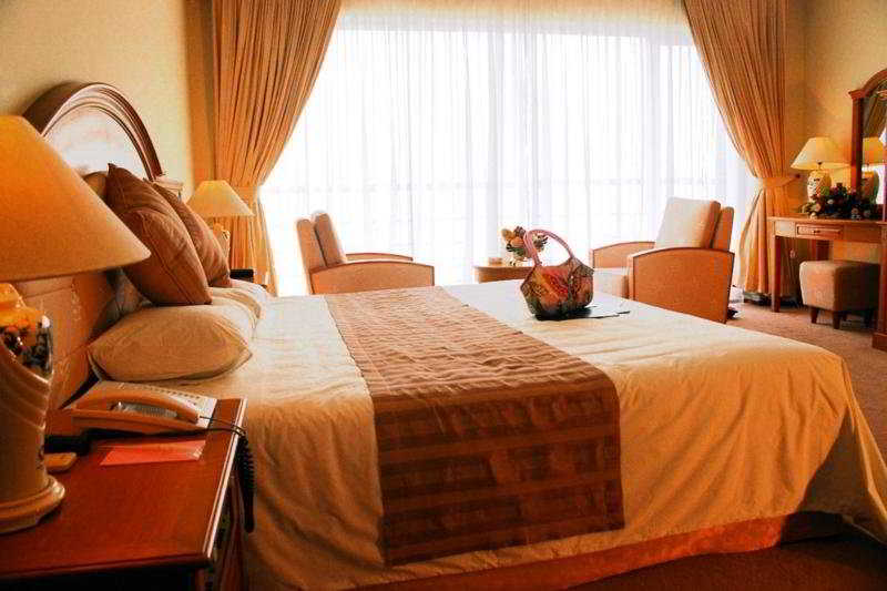 Saigon Halong Hotel 21/43
