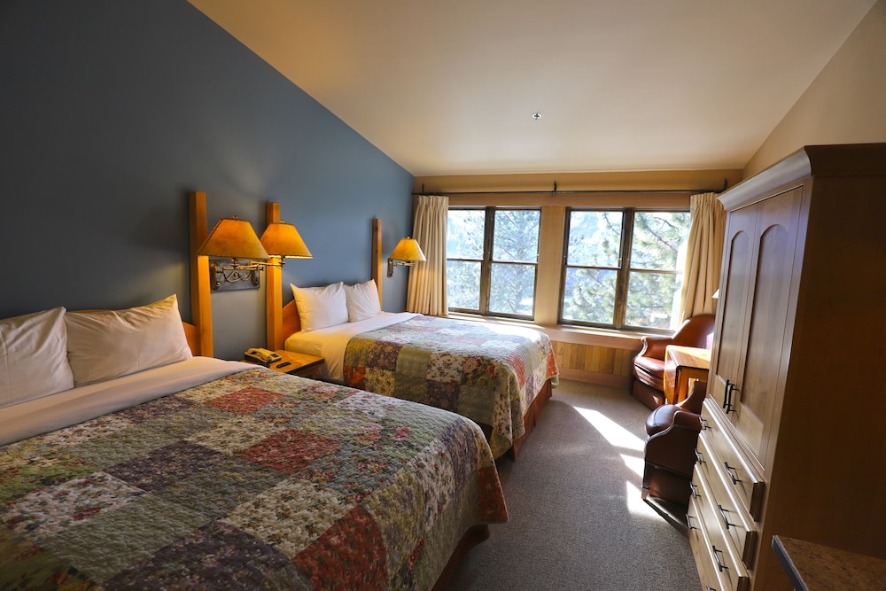 Sun Mountain Lodge 13/82