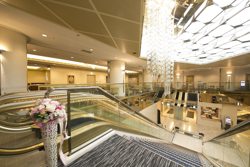 Shin Osaka Washington Hotel Plaza 6/52