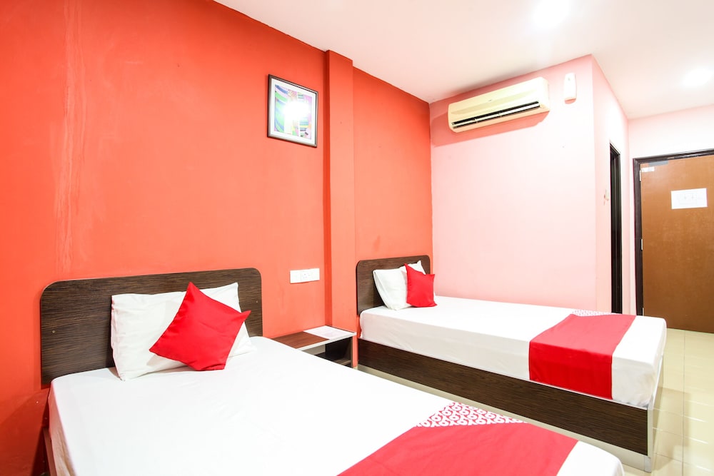 OYO 89539 Hotel Siswa 20/32