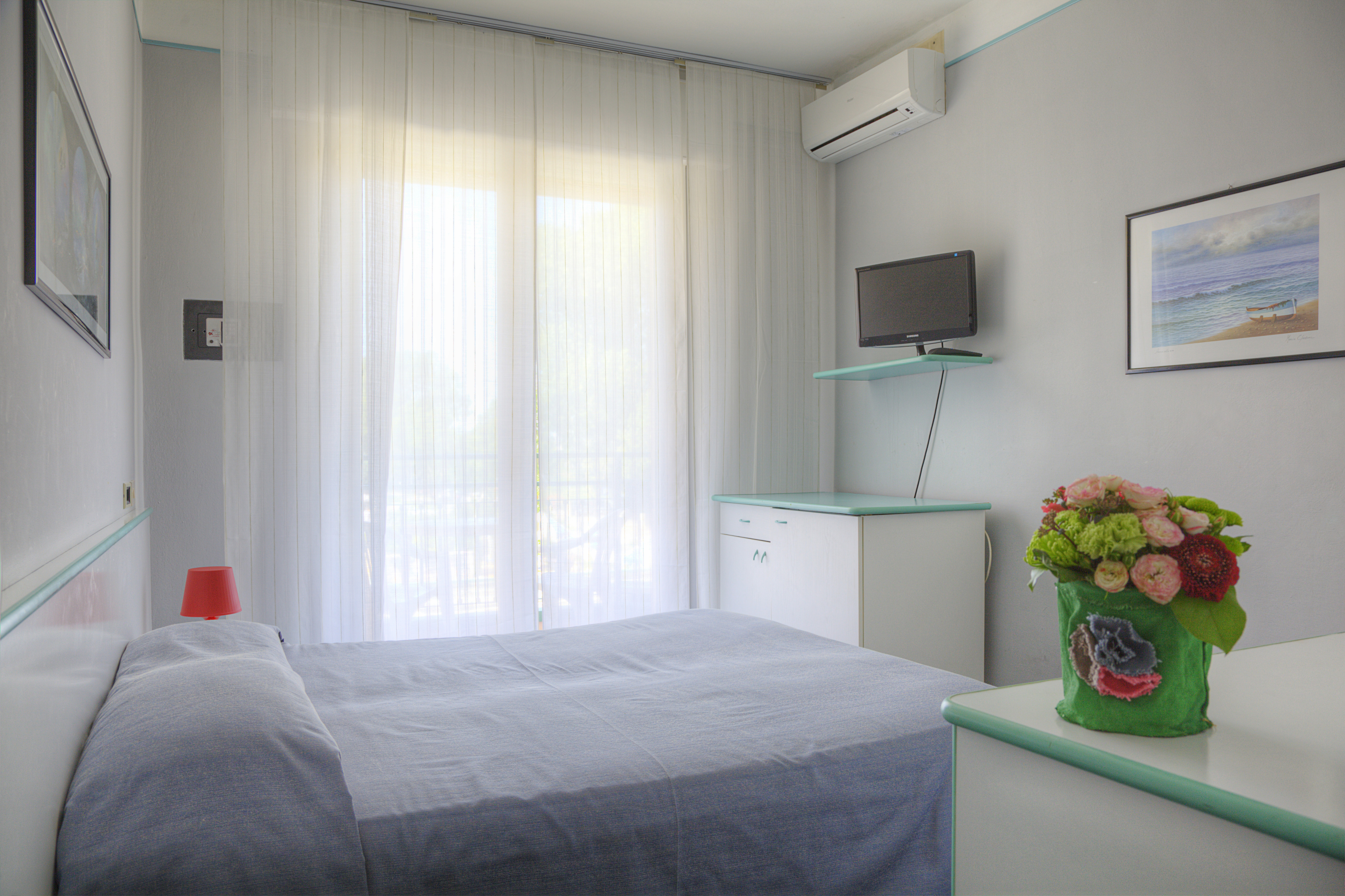 Ute Hotel 31/40