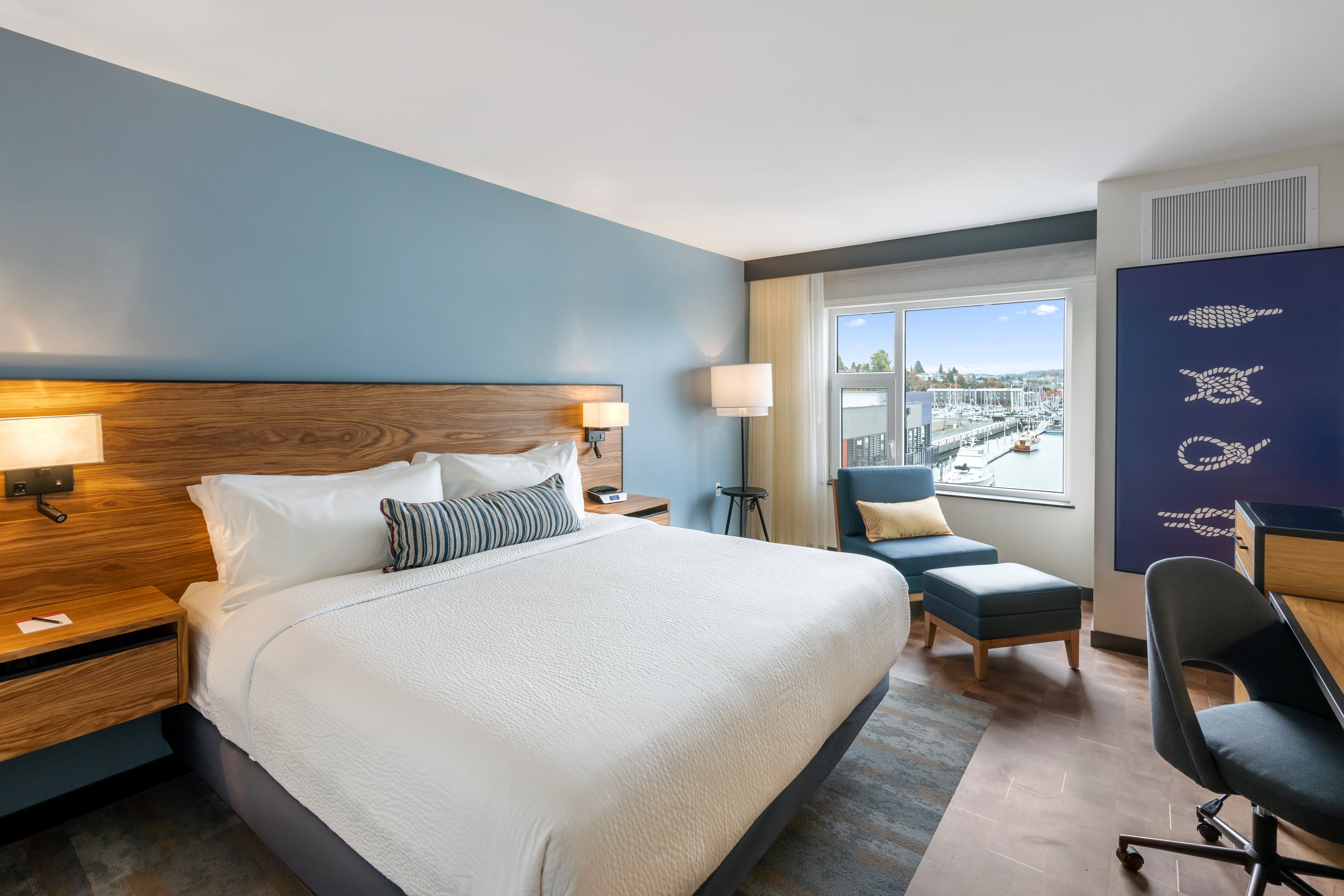 Room, King Bed, Water View