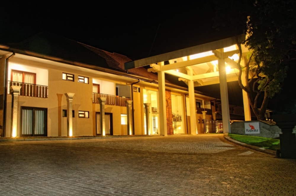 Rajarata Hotels in ANURADHAPURA
