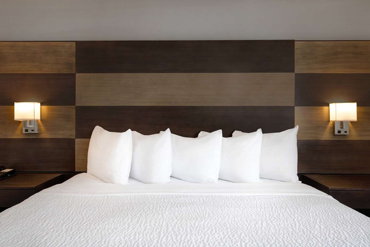 Days Inn by Wyndham Calgary South 25/52