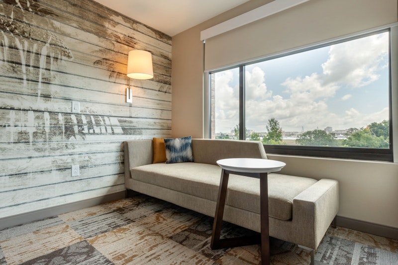 DoubleTree by Hilton Charleston Riverview 13/20