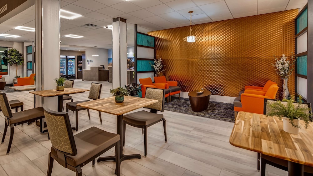Executive Residency By Best Western Corpus Christi 37/46
