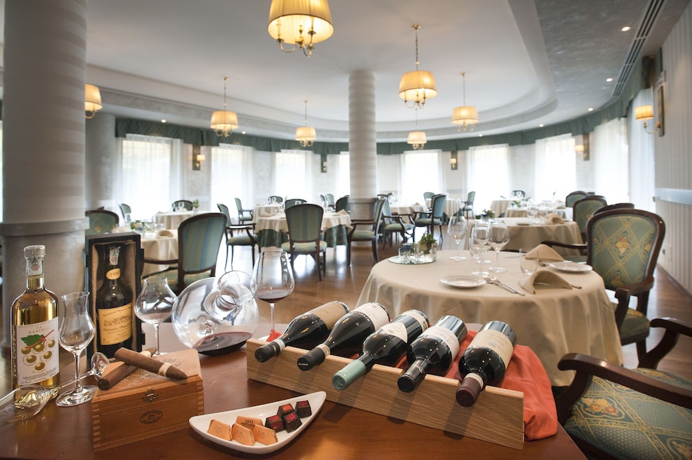 Phi Hotel Cavalieri 43/51