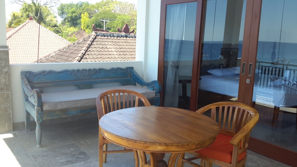 Amed Beach Villa 29/49