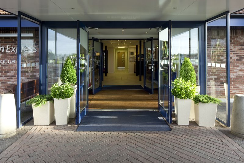 Holiday Inn Express Peterborough 5/43