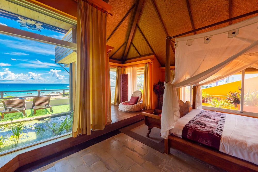 PENTHOUSE SUITE, ADULT ONLY