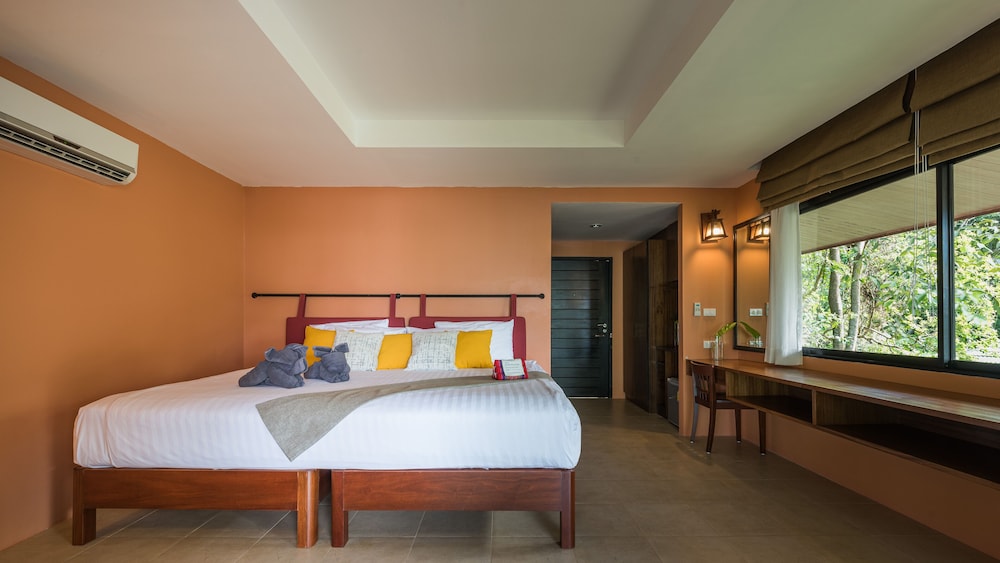 Anda Lanta Resort 9/74