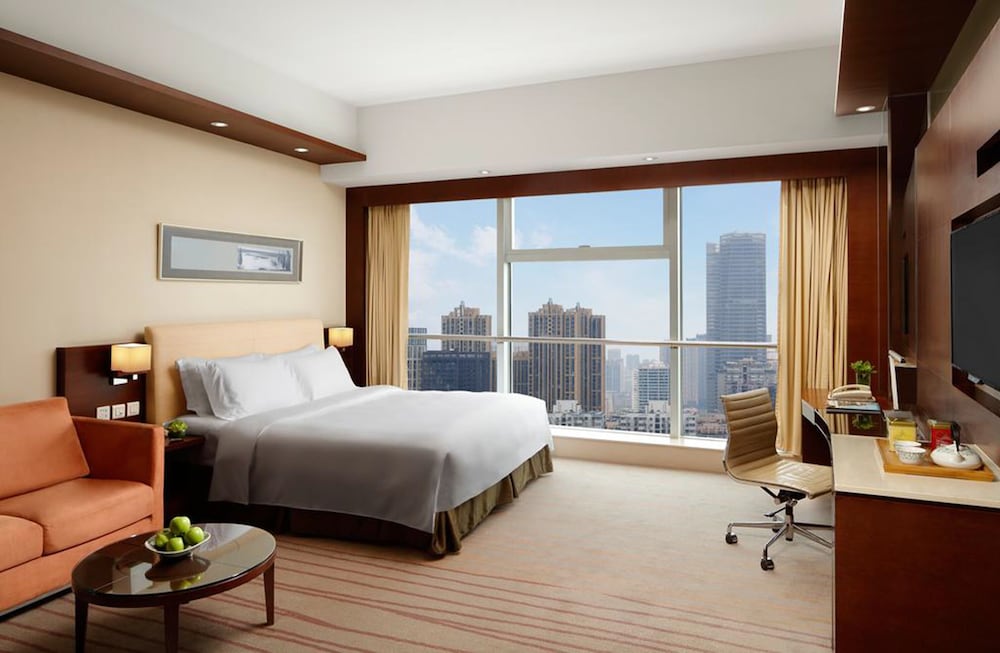 Superior, King Bed