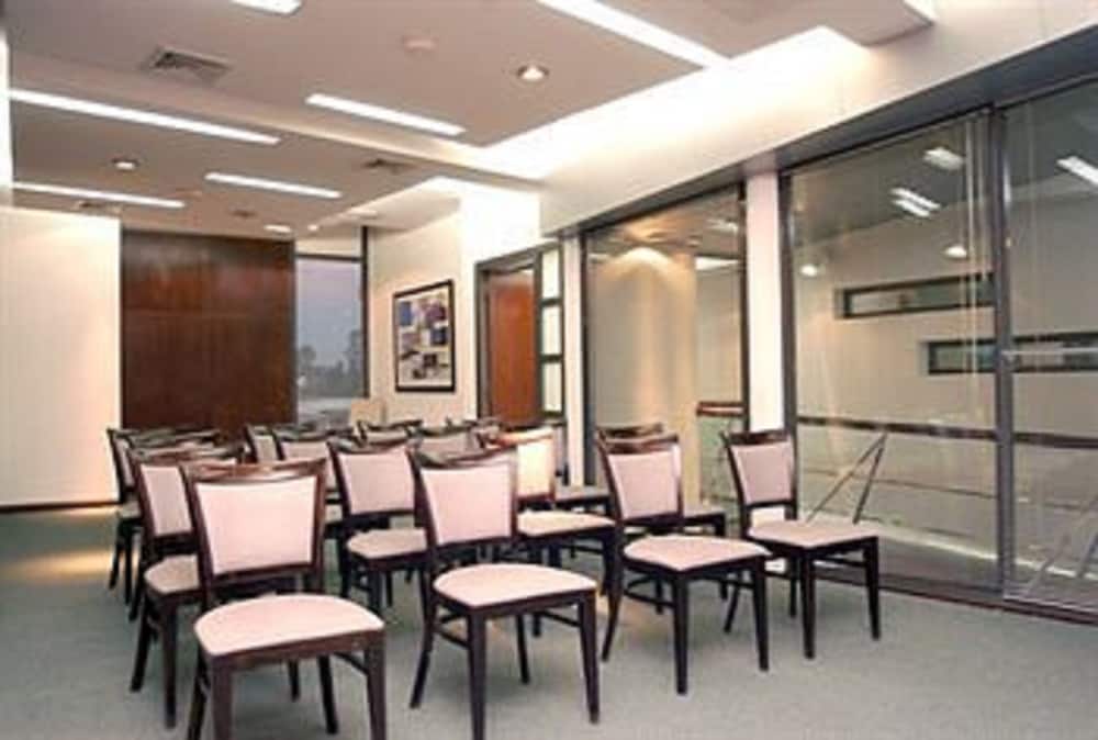 Hotel Camberland 20/25