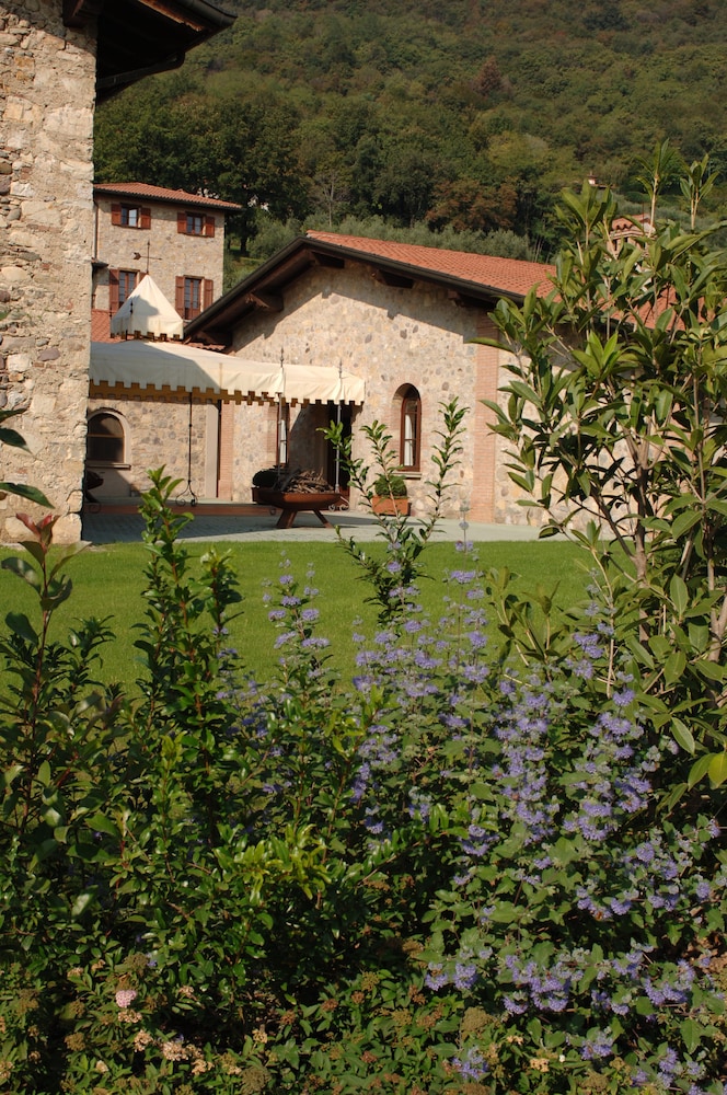 Relaisfranciacorta 67/73