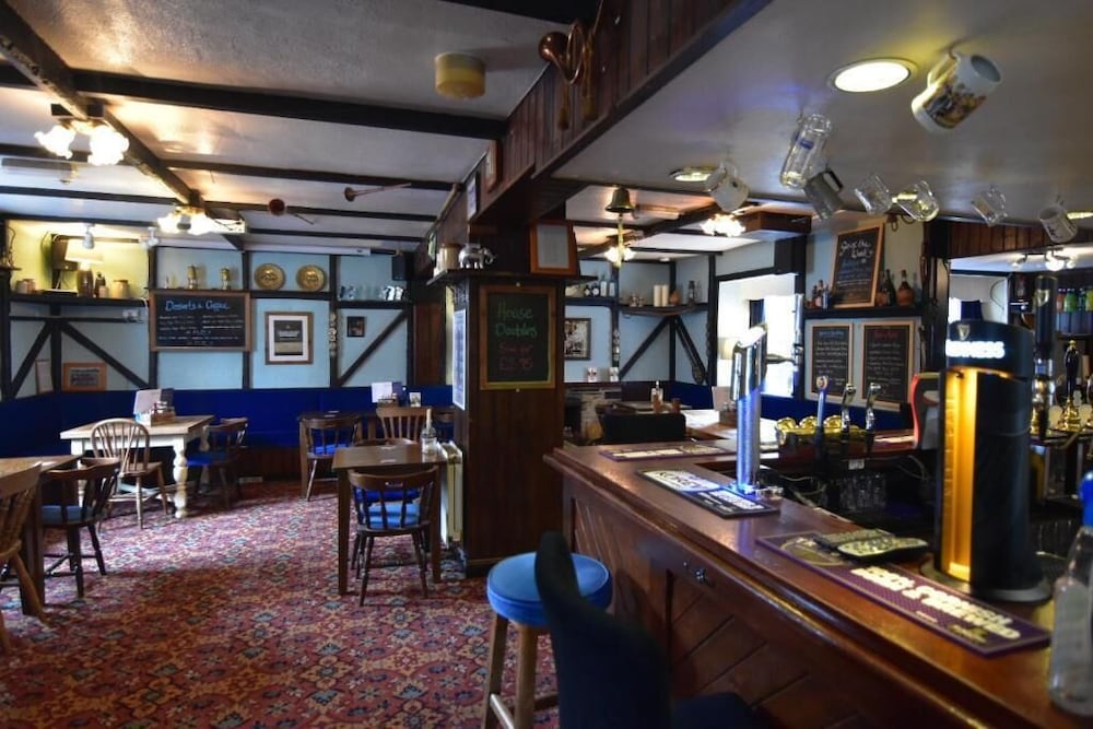 The Bugle Inn 38/49