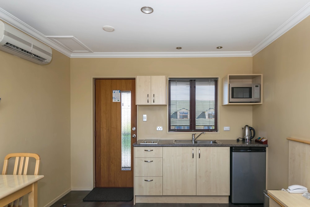 Blenheim Spa Motor Lodge 32/47
