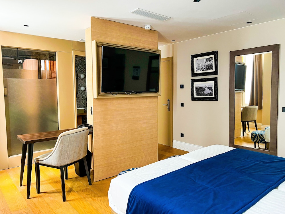 Boutique Hotel Cordial Plaza Mayor de Santa Ana 23/57