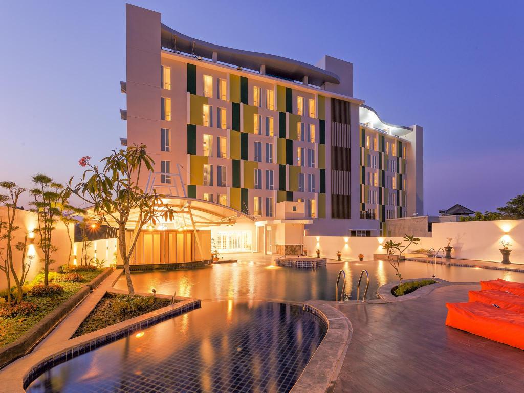 Fox Harris Hotel Pangkalpinang Bangka 1/6