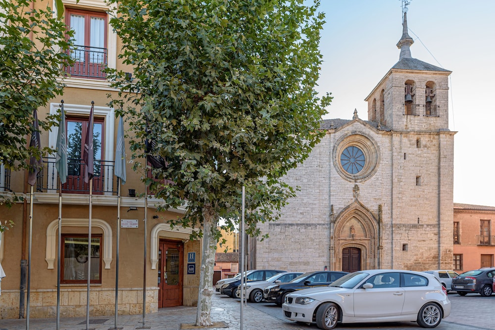 Hotel Maria de Molina 40/50