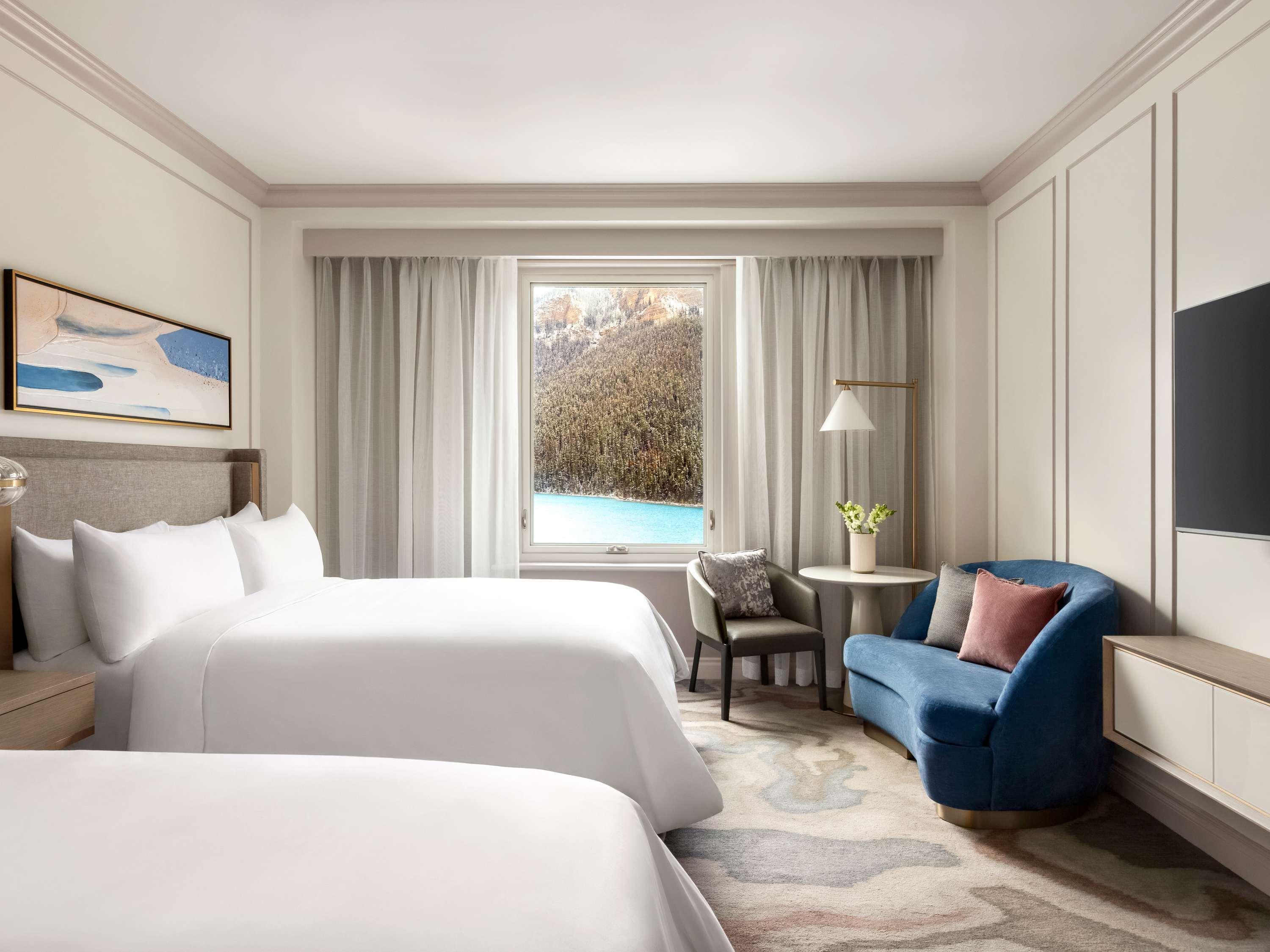 Fairmont, 2 Queen Beds, Lake View