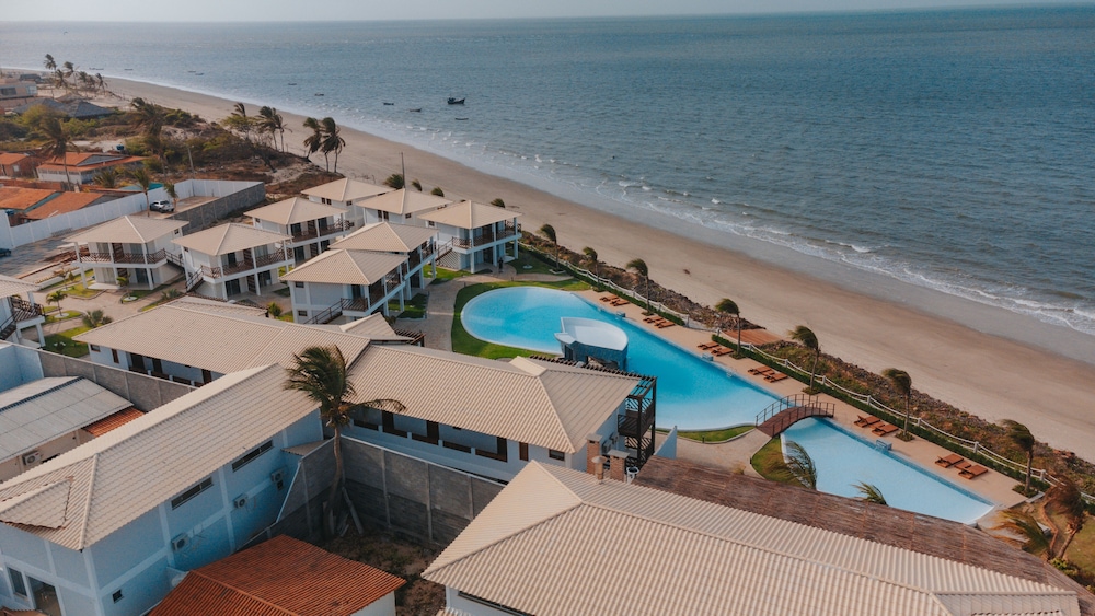 Oiti Beach Resort 45/50