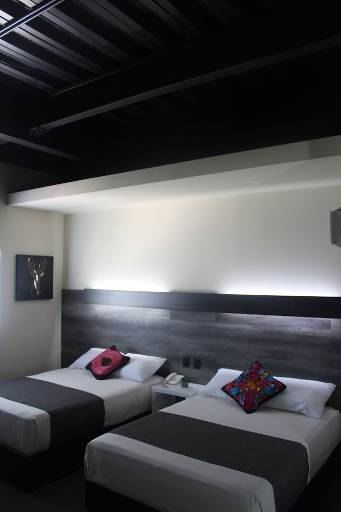 Homesuites Malecon 33/56