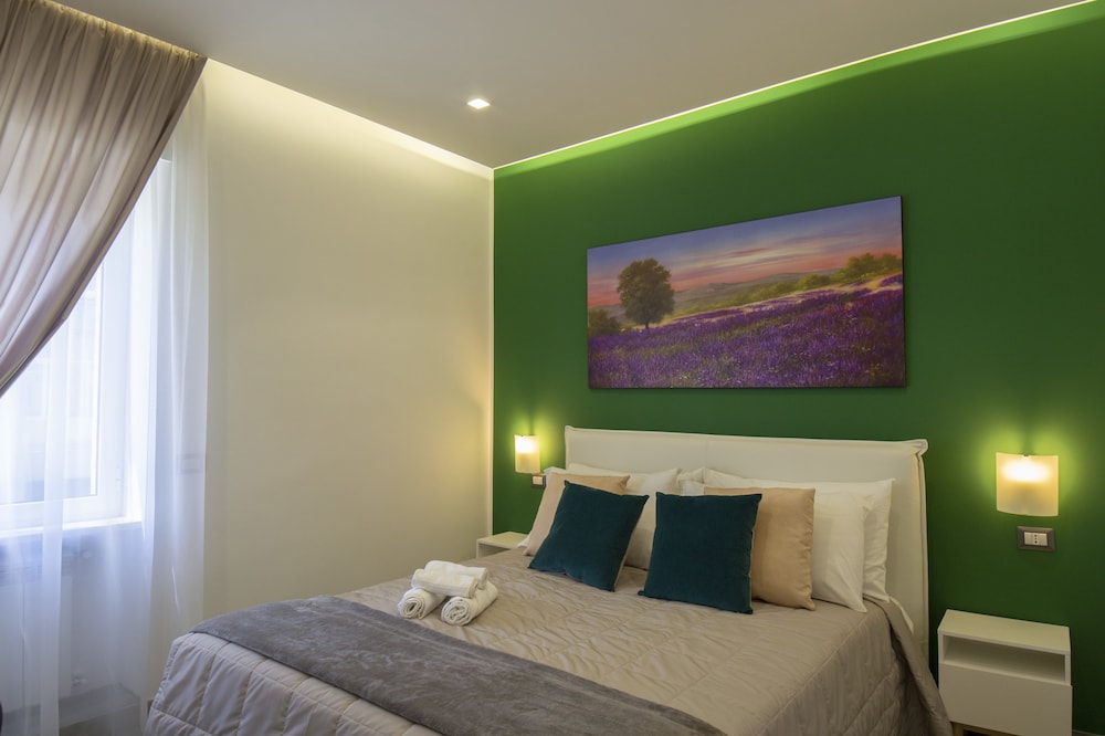 TERRA, DELUXE, DOUBLE BED, CITY VIEW
