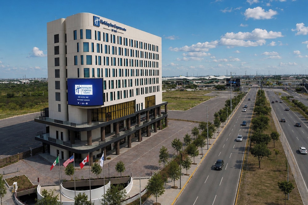 Holiday Inn Express And Suites Monterrey Sendero, San Nicolas de los Garza 4/50