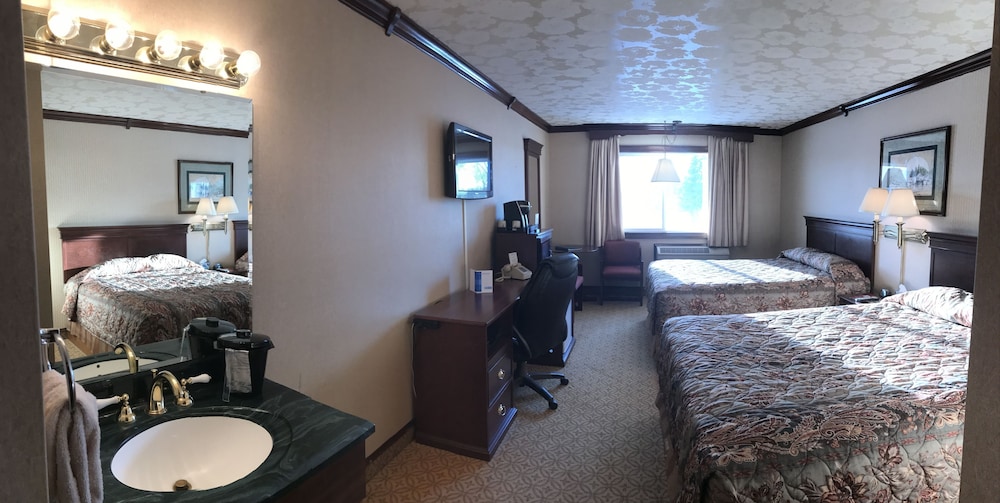 Uptown Motel Kenai 33/34