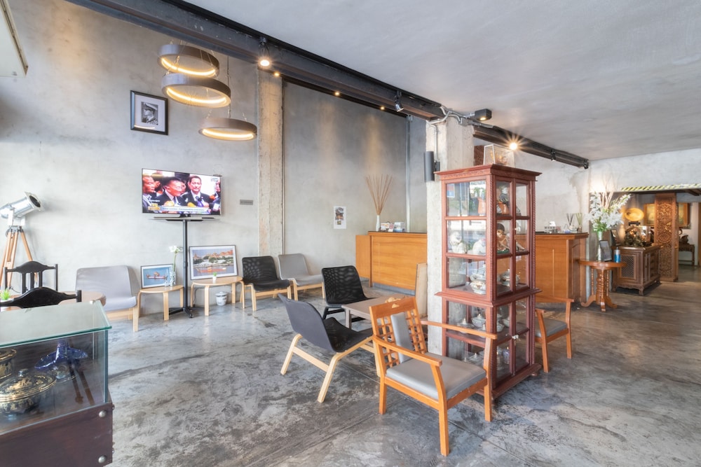 Intown Residence 49/71