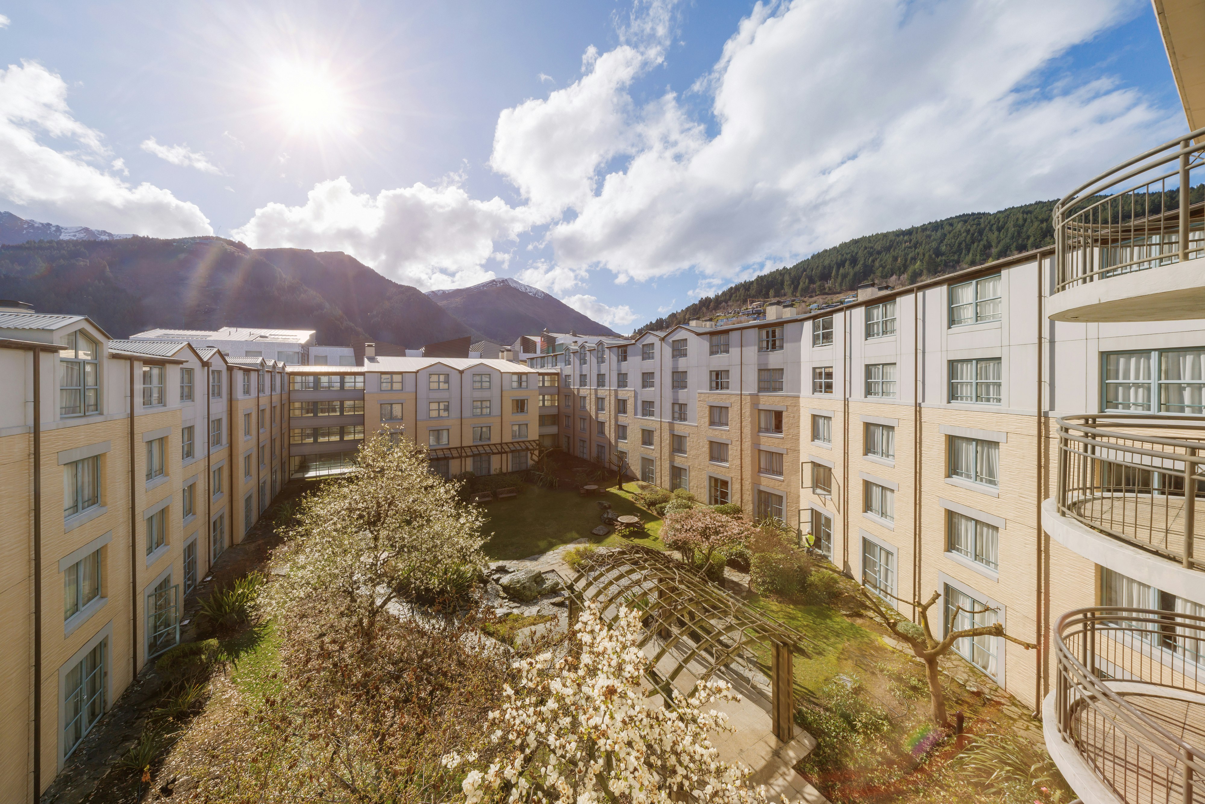 Millennium Hotel Queenstown 46/48
