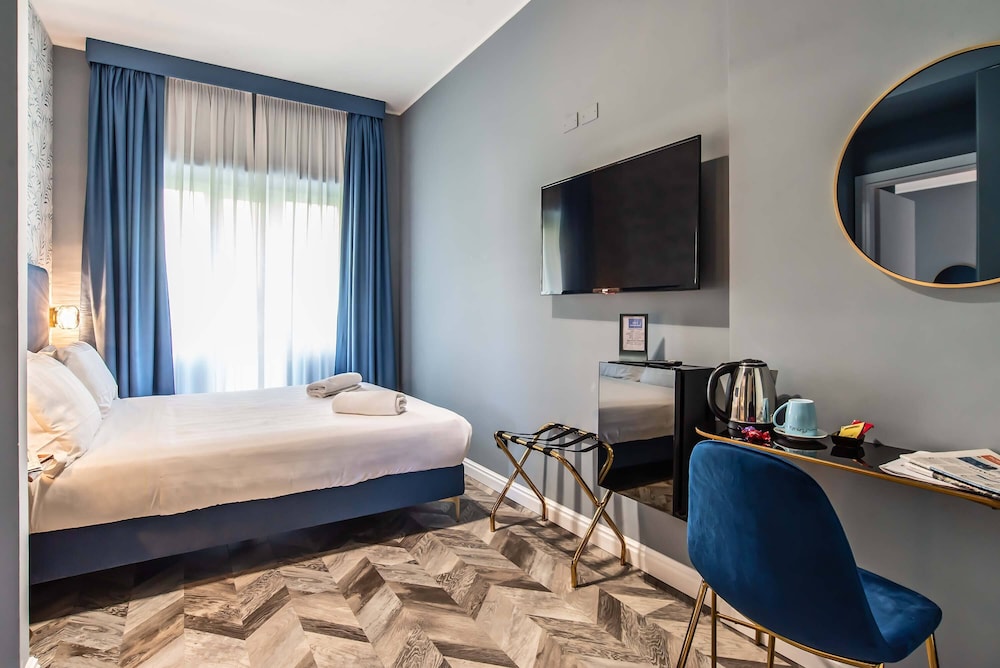 Bloom Hotel Roma 27/75
