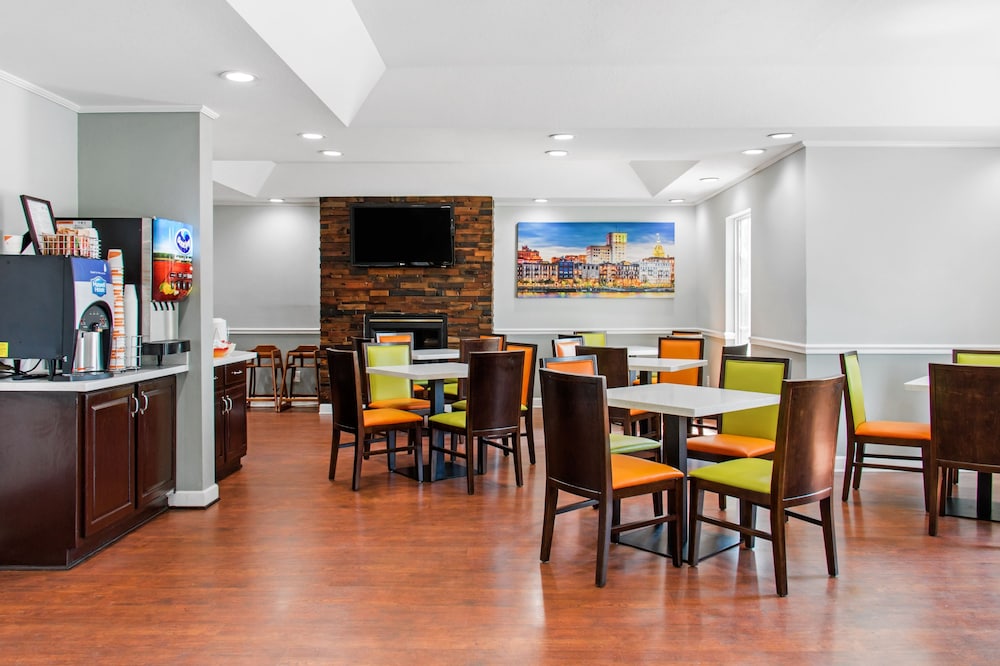 Quality Inn Pooler - Savannah I-95 33/50