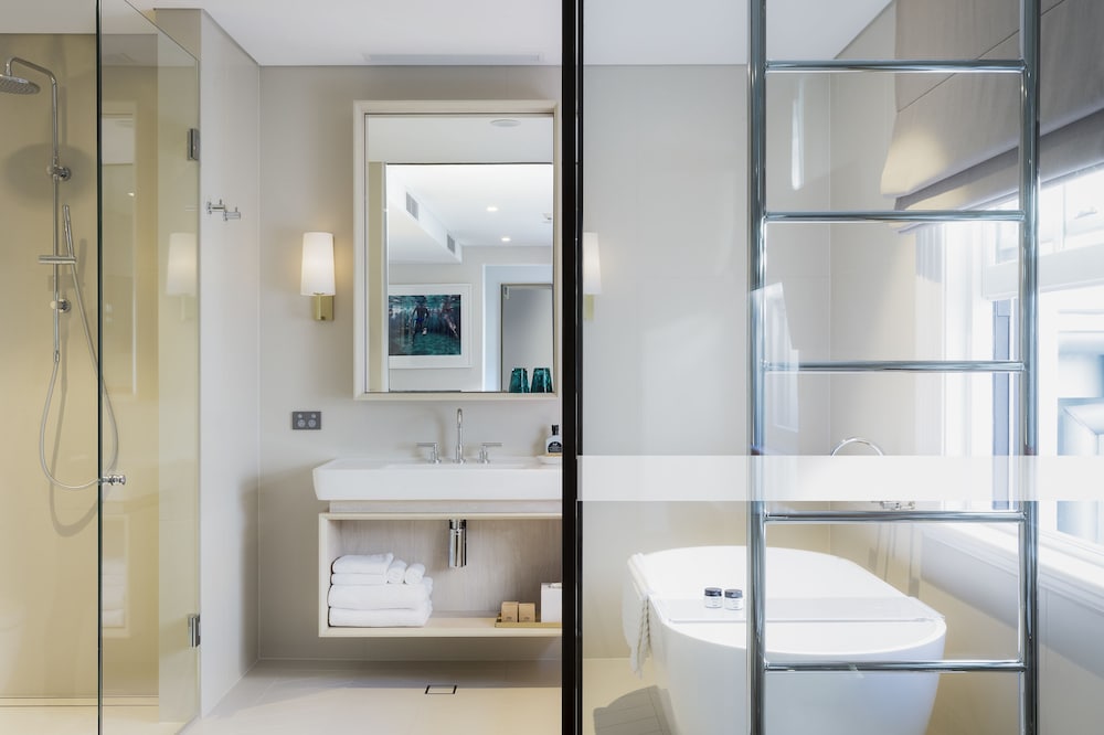 Spicers Potts Point 24/80