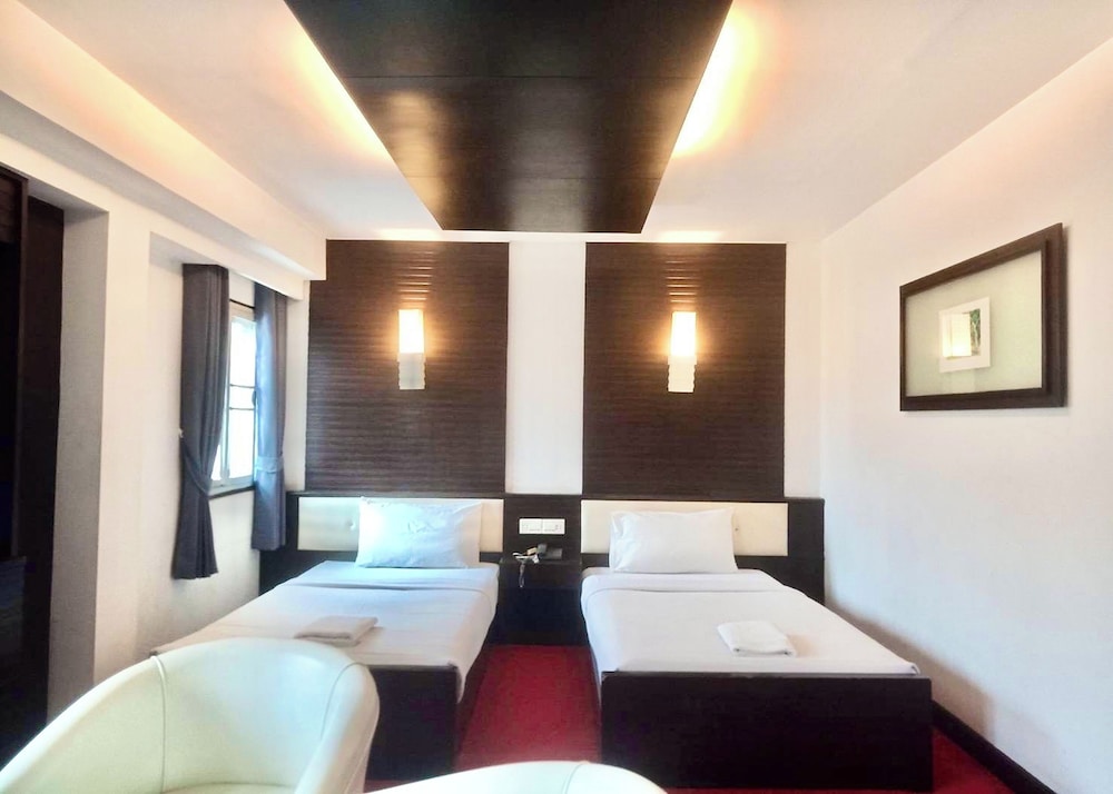 Phuluang Hotel 15/27