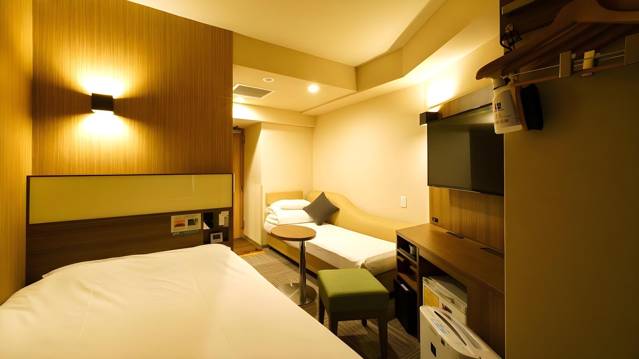 Standard, Twin Beds