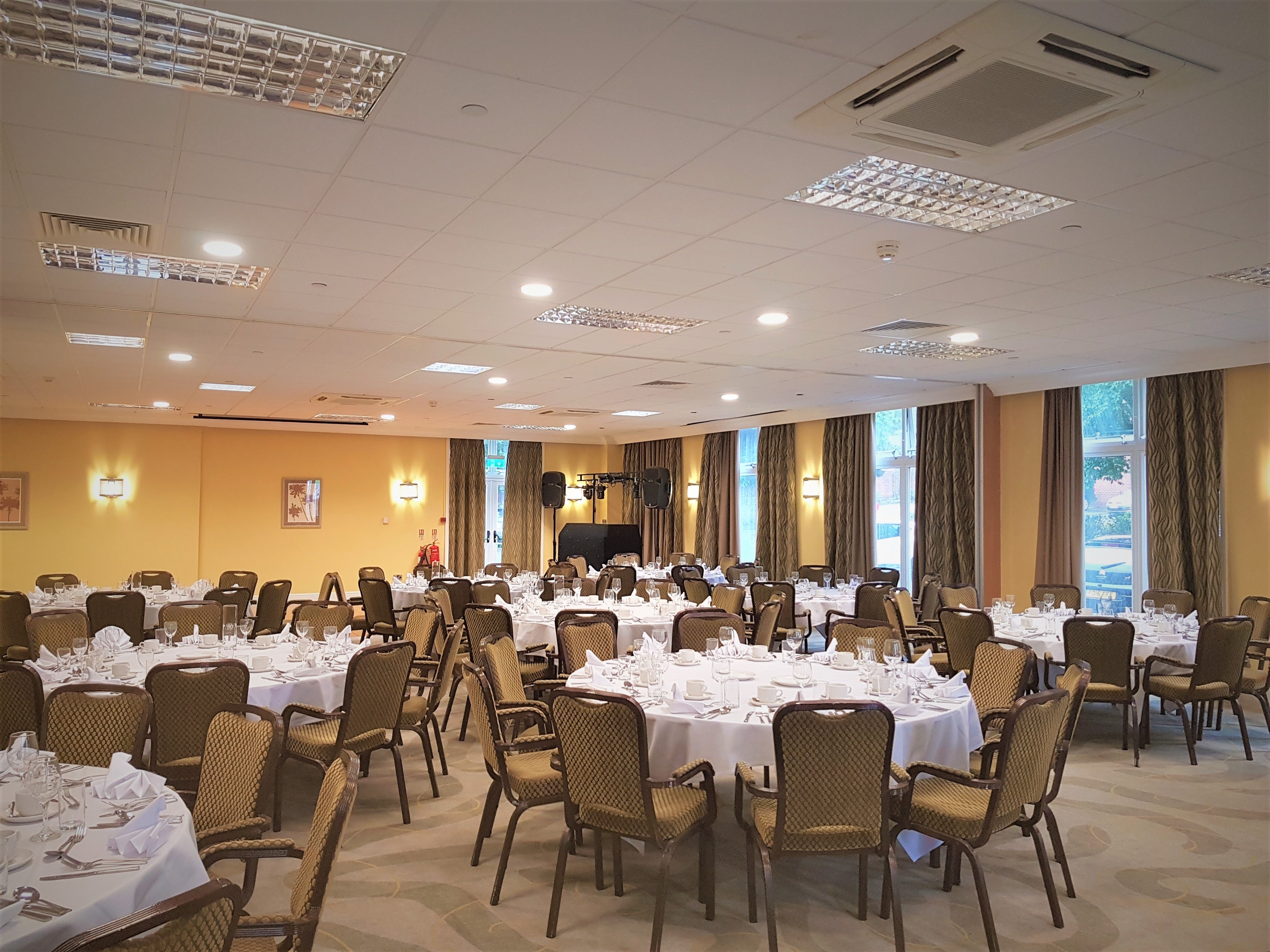 Holiday Inn Kenilworth 25/50