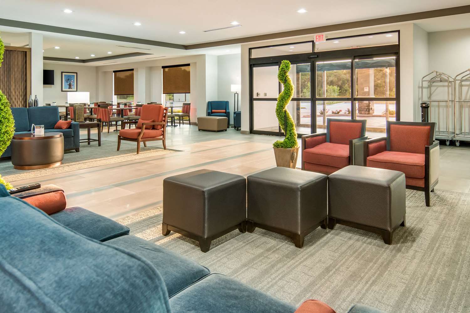 Comfort Suites DeSoto Dallas South 33/51