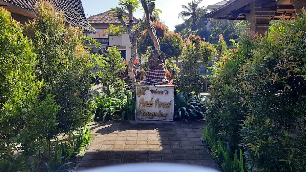 Pande Permai Bungalows 41/47